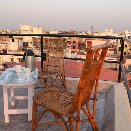 The Elite Apartment Hotel Kolkata Bagian luar foto