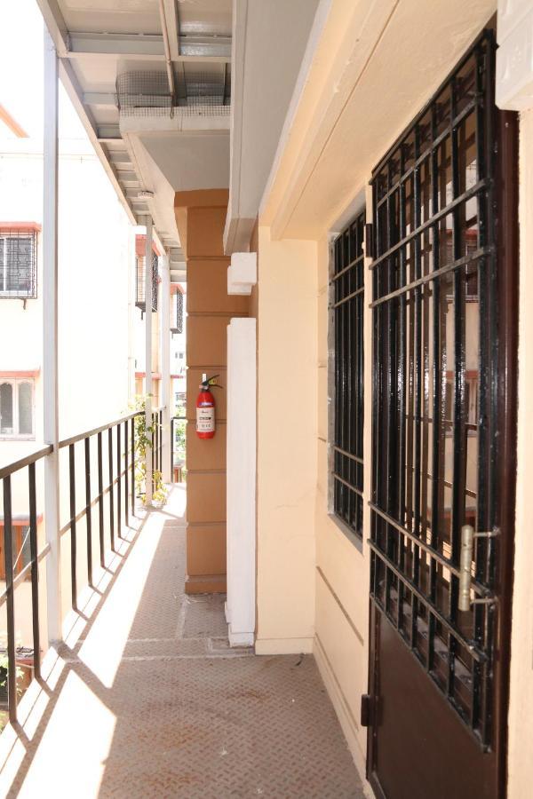 The Elite Apartment Hotel Kolkata Bagian luar foto