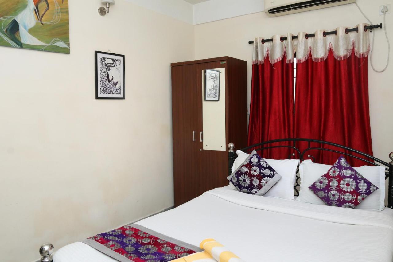 The Elite Apartment Hotel Kolkata Bagian luar foto
