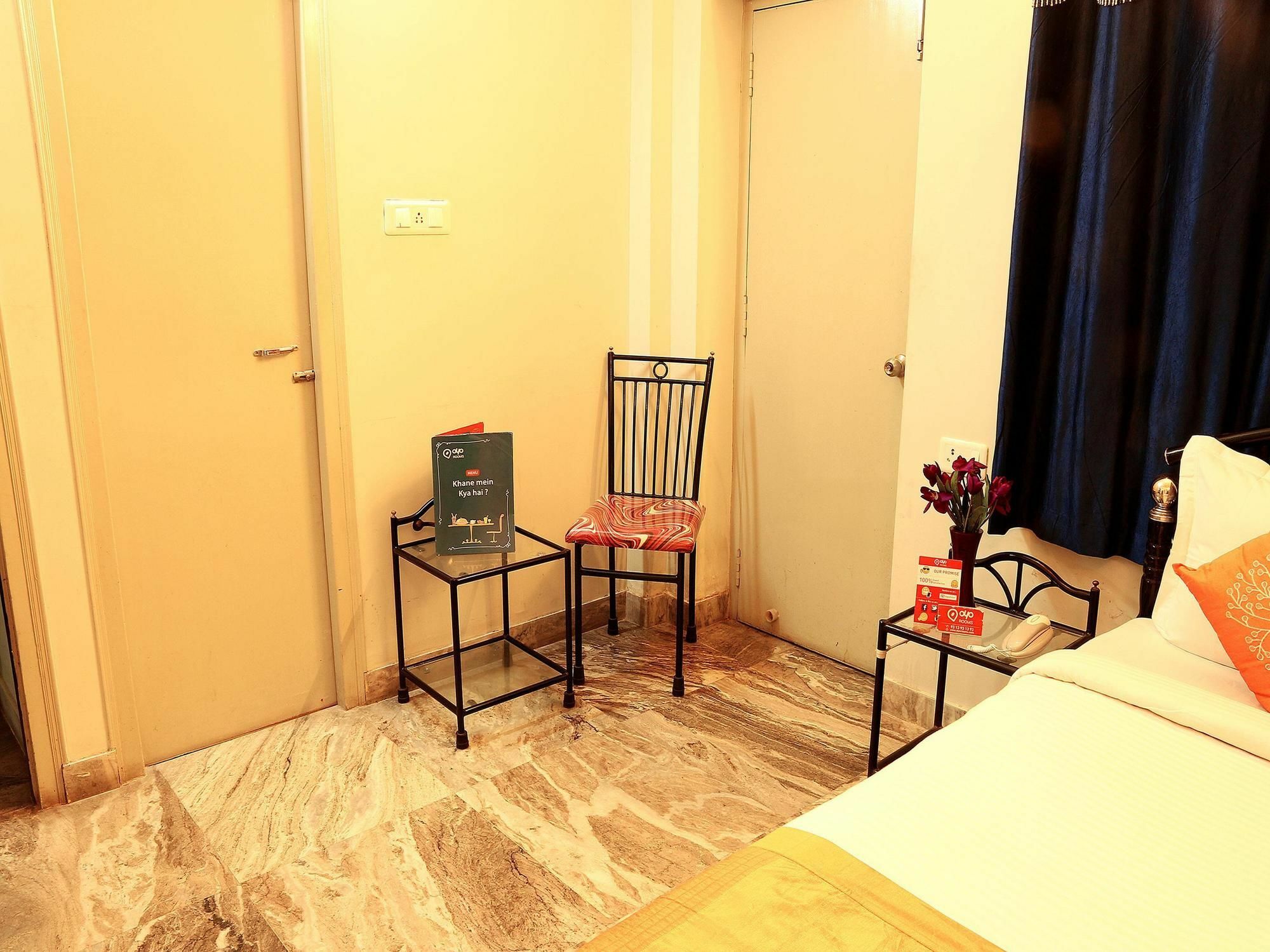The Elite Apartment Hotel Kolkata Bagian luar foto